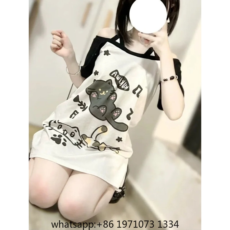 Tee Graphic Print - 일본 패치워크 여성 오프숄더 그래픽 티셔츠
